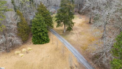 5754 Highway 20 Donalds SC 29638