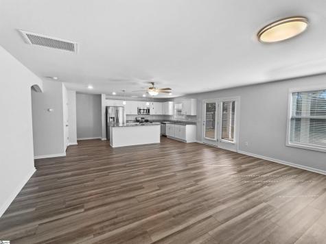 108 W Compass Way Easley SC 29640