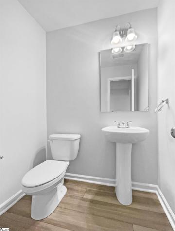 108 W Compass Way Easley SC 29640