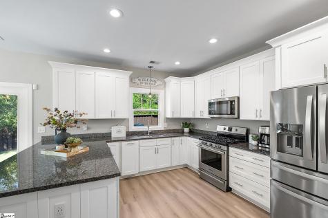 305 Pine Street Greenville SC 29601