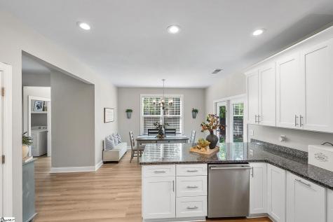 305 Pine Street Greenville SC 29601