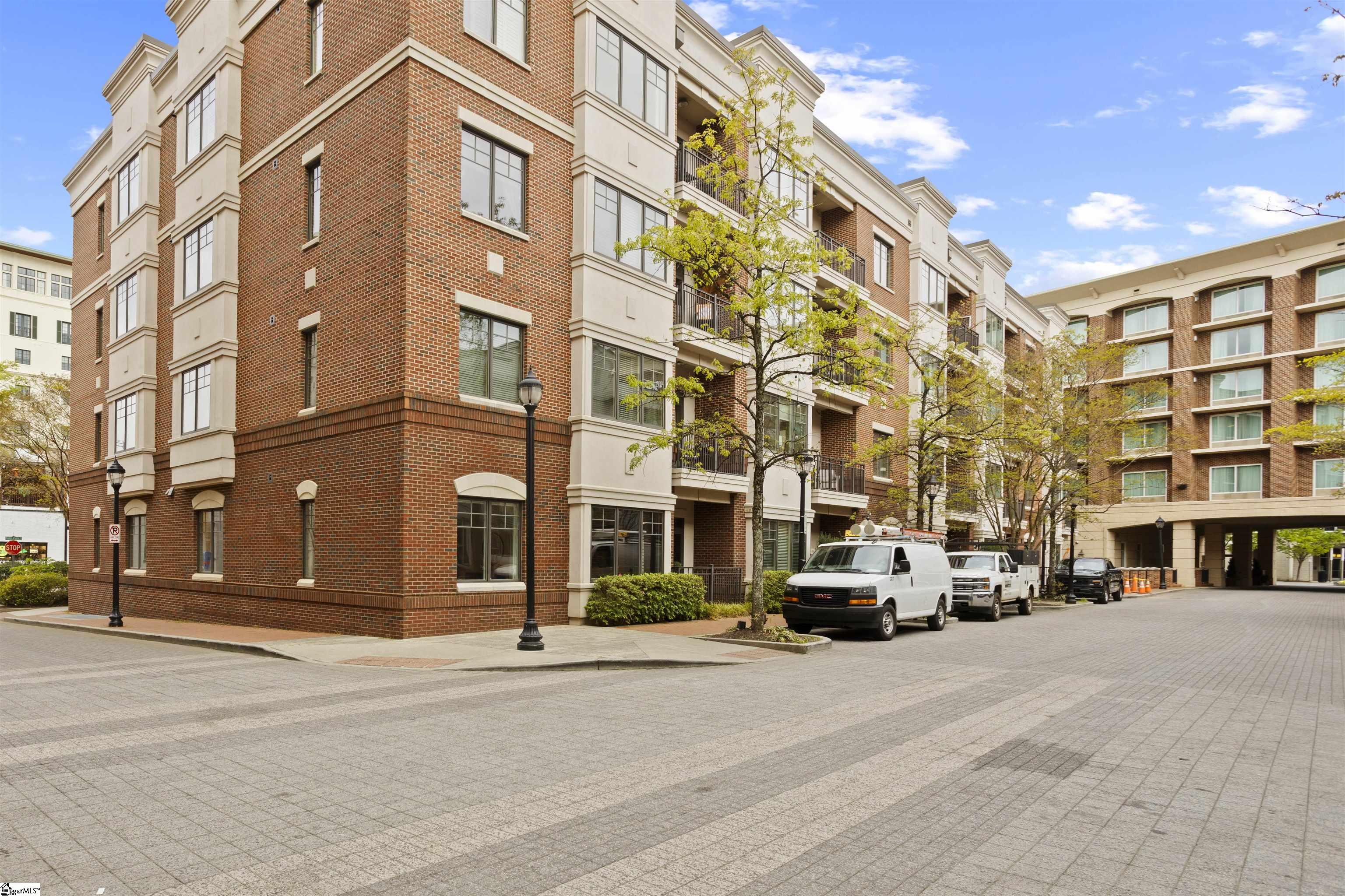 155 Riverplace Greenville SC 29601