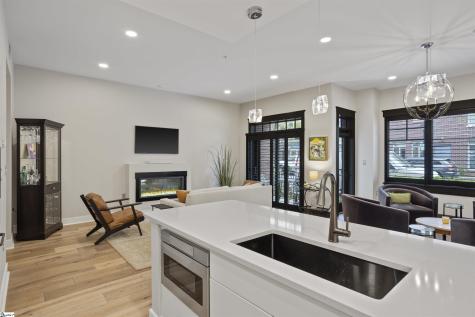 155 Riverplace Greenville SC 29601