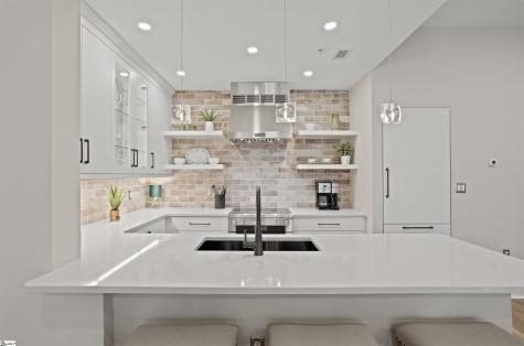 155 Riverplace Greenville SC 29601