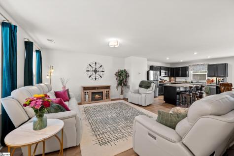 18 Maplestead Farms Court Greenville SC 29617