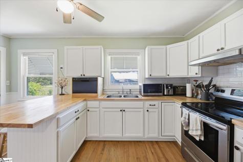 301 Pecan Drive Calhoun Falls SC 29628