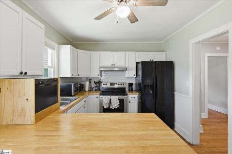 301 Pecan Drive Calhoun Falls SC 29628