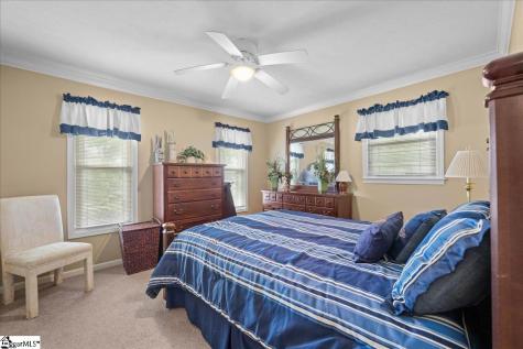 103 Hollymont Court Simpsonville SC 29681