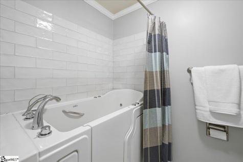 103 Hollymont Court Simpsonville SC 29681