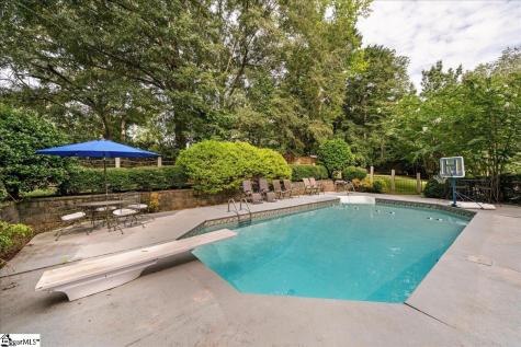 103 Hollymont Court Simpsonville SC 29681