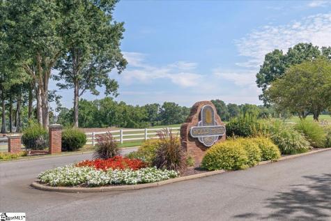 103 Hollymont Court Simpsonville SC 29681