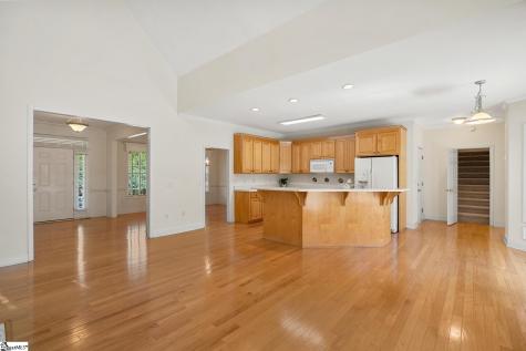 100 Knightsbridge Lane Anderson SC 29621