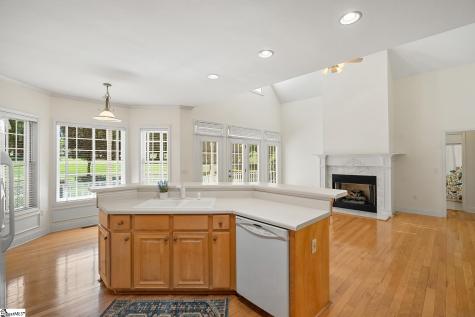 100 Knightsbridge Lane Anderson SC 29621
