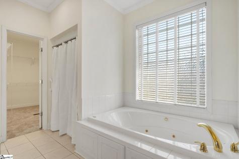 100 Knightsbridge Lane Anderson SC 29621