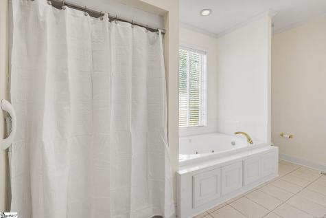 100 Knightsbridge Lane Anderson SC 29621