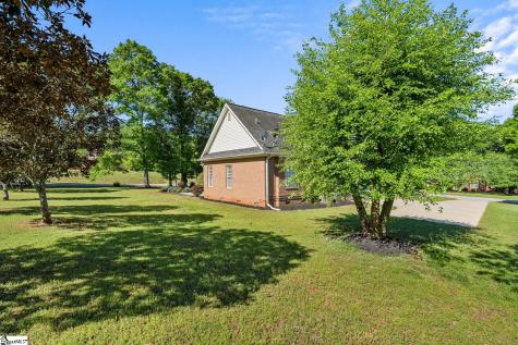 100 Knightsbridge Lane Anderson SC 29621
