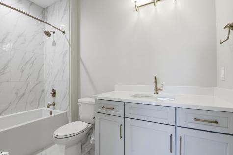 75 Mcneil Court Greenville SC 29609
