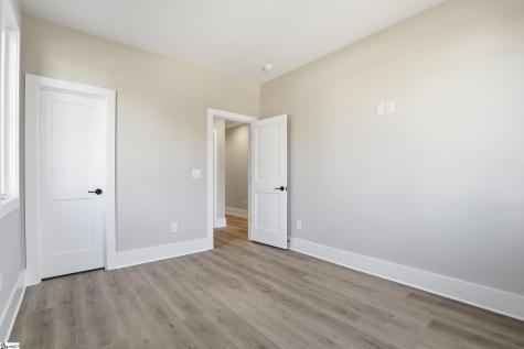 75 Mcneil Court Greenville SC 29609