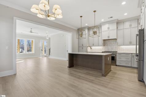 75 Mcneil Court Greenville SC 29609
