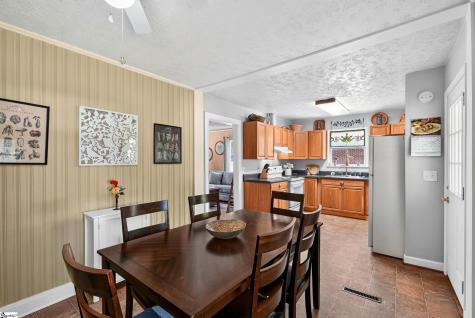 37 Crestmore Drive Greenville SC 29611