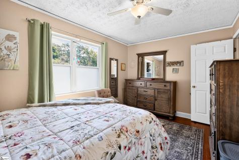 37 Crestmore Drive Greenville SC 29611