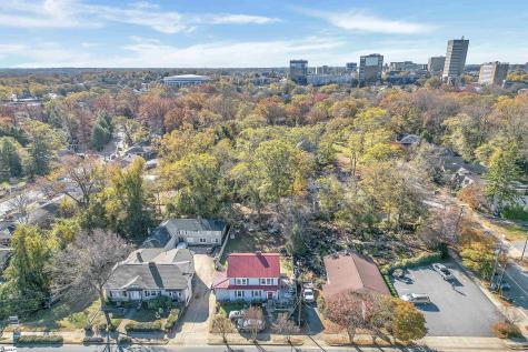 206 E Stone Avenue Greenville SC 29609