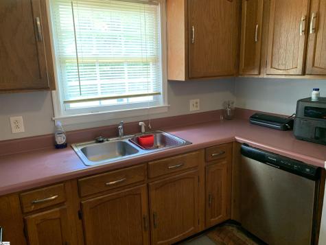 247 Sequoia Drive Spartanburg SC 29306