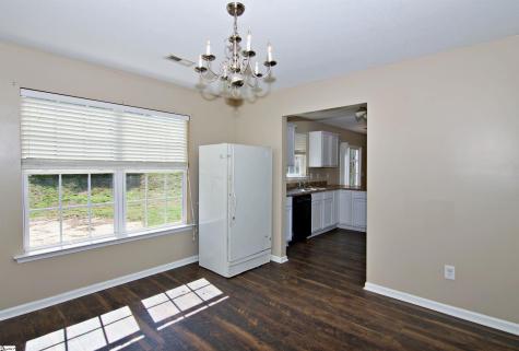 305 N Chestnut Street Seneca SC 29678