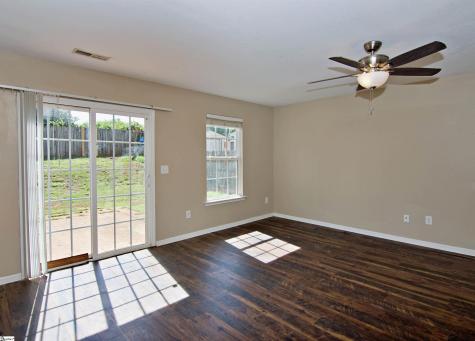305 N Chestnut Street Seneca SC 29678