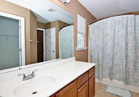 305 N Chestnut Street Seneca SC 29678