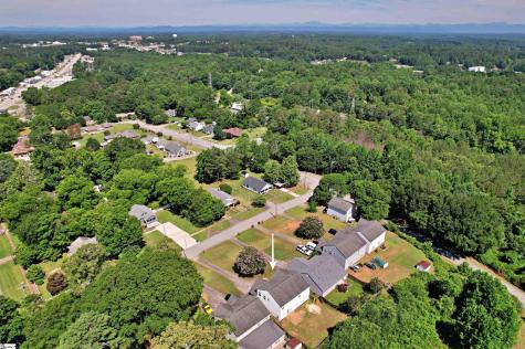 305 N Chestnut Street Seneca SC 29678