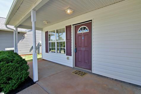 305 N Chestnut Street Seneca SC 29678