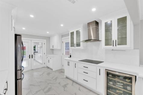 380 Forrester Drive Greenville SC 29607