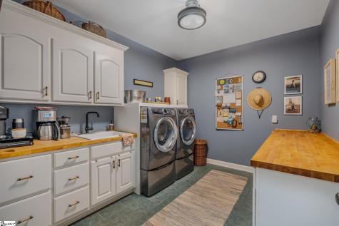 100 Outlook Ledge Landrum SC 29356