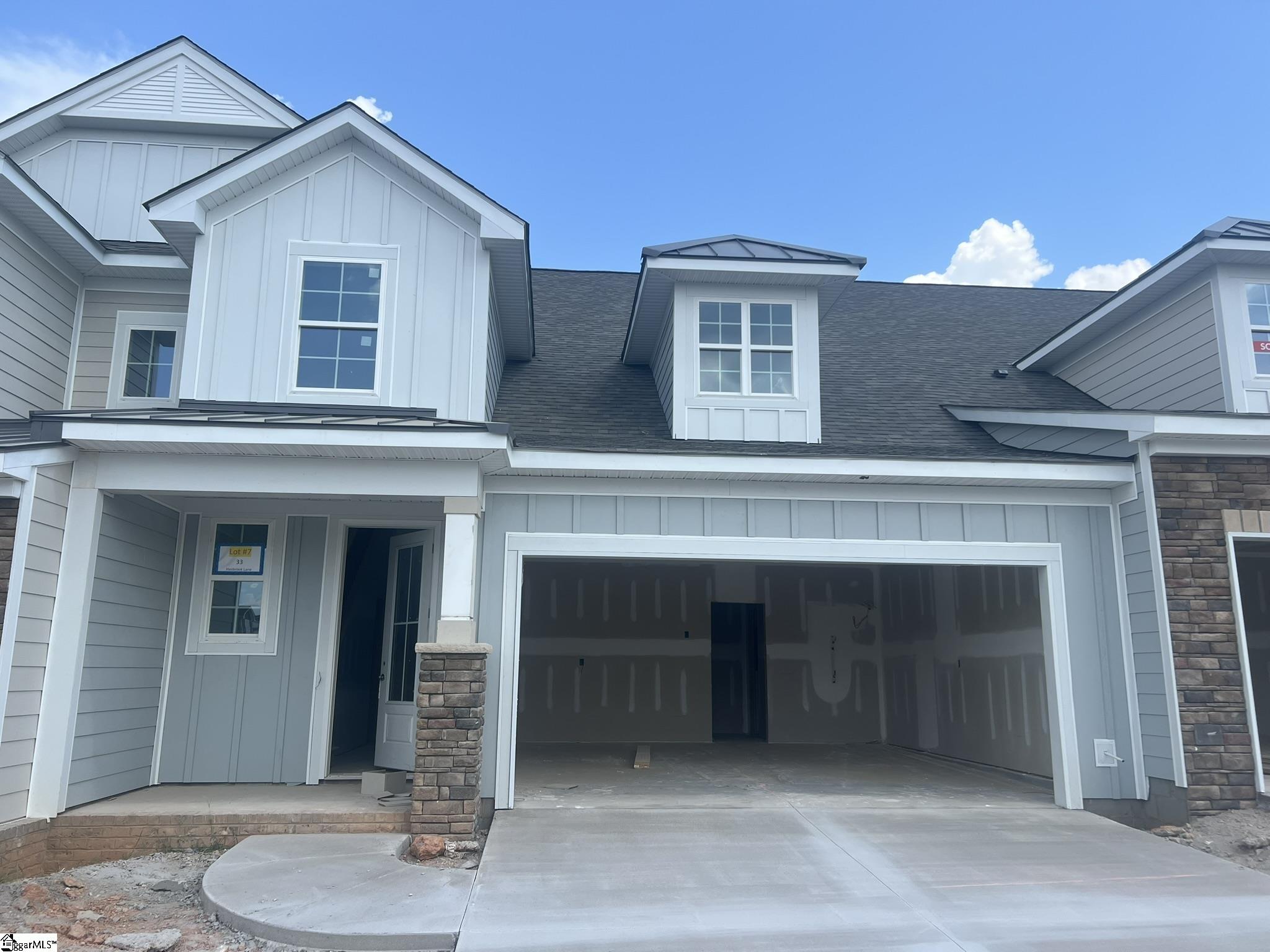 33 Hasbrook Lane Greenville SC 29607