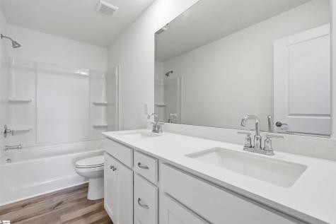157 Farmwell Drive Woodruff SC 29388