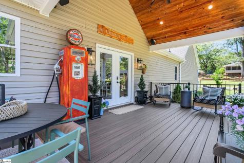 6 Phillips Drive Travelers Rest SC 29690