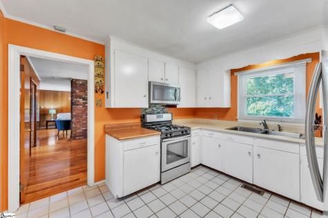 222 Hillcrest Circle Anderson SC 29624