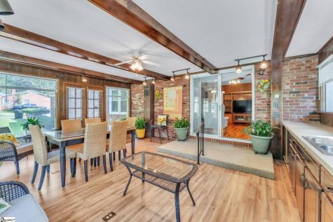 222 Hillcrest Circle Anderson SC 29624