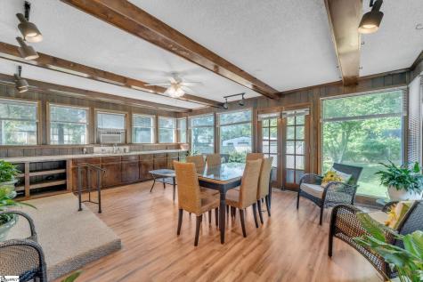 222 Hillcrest Circle Anderson SC 29624