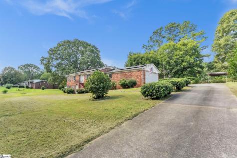 222 Hillcrest Circle Anderson SC 29624