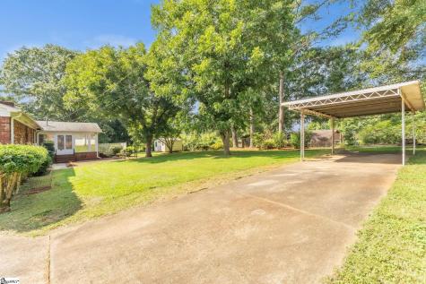 222 Hillcrest Circle Anderson SC 29624