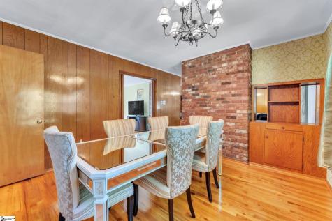 222 Hillcrest Circle Anderson SC 29624