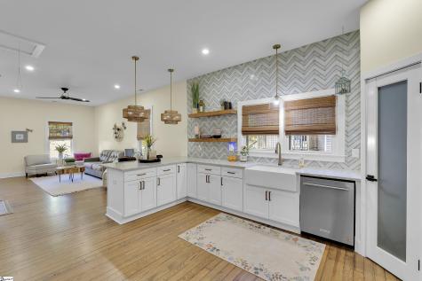 281 Moore Street Greenville SC 29605