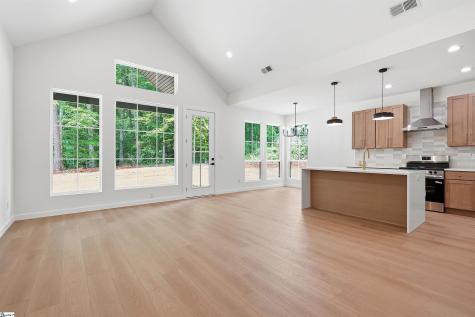 2845 Melvin Hill Road Campobello SC 29322