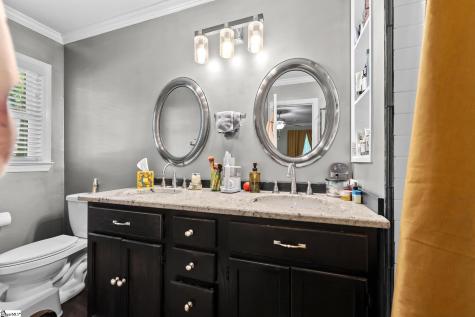 34 Nottingham Road Greenville SC 29607