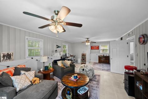 34 Nottingham Road Greenville SC 29607