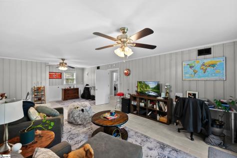 34 Nottingham Road Greenville SC 29607