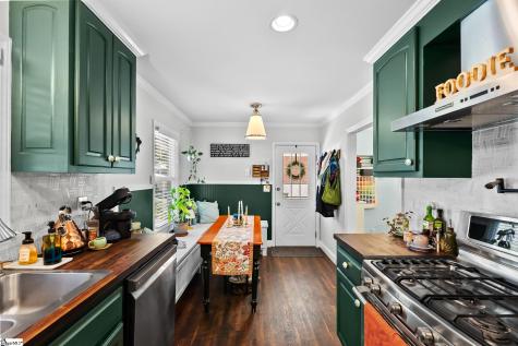 34 Nottingham Road Greenville SC 29607