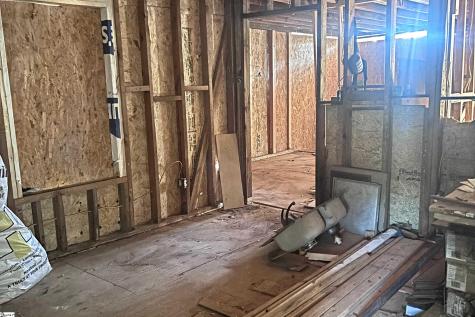 7815 W 76 Highway Laurens SC 29360